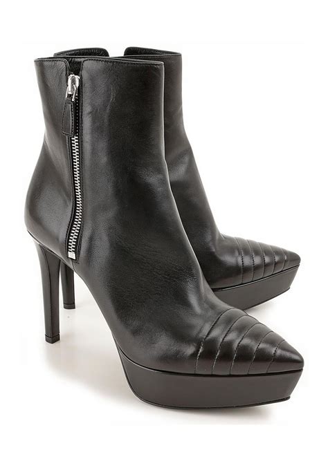 botte prada pas cher|Bottines Et Bottes Pour Femme .